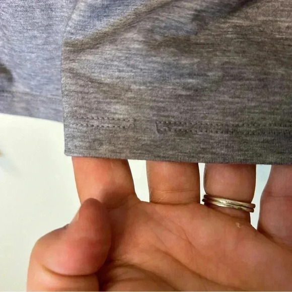 Athleta Encore Grey Long Sleeve Side Ruched Size Large - Picture 4 of 6